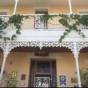 Guest house Bellevue Manor